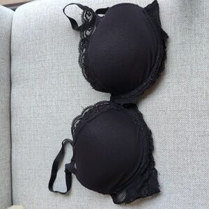Natori Feathers 32D